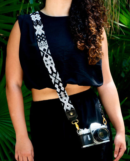 CHAK CÁMARA - chakchakart.com