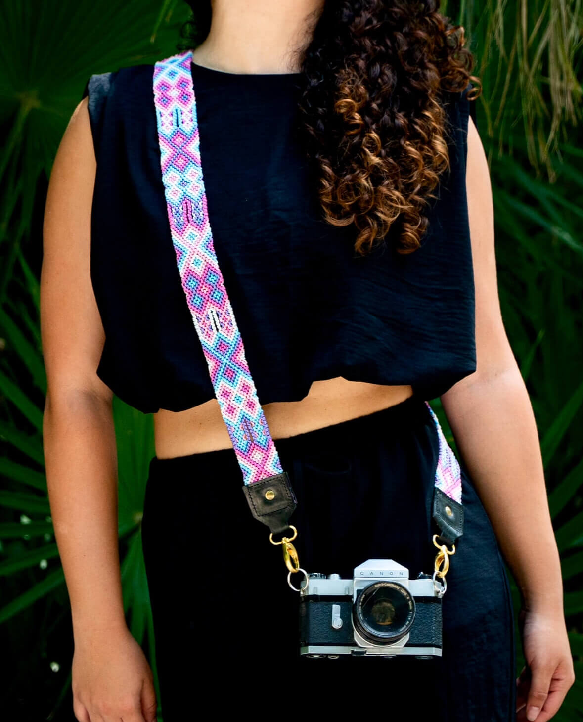 NAHIL CÁMARA - chakchakart.com